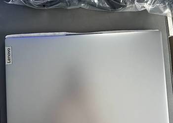 Laptop Lenovo IdeaPad Slim 3 16GB ram, 512 SSD, Ryzen5 7530U