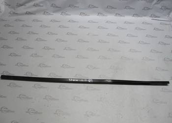 LAND ROVER FREELANDER II 06r listwa zgarniająca drzwi lewy przód LAND ROVER FREELANDER II 06r listwa zgarniająca drzwi lewy przód