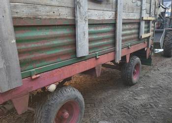 Sprzedam rozrzutnik bez adaptera.