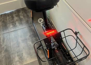 Hulajnoga elektryczna skuter