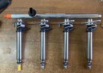 LISTWA WTRYSKOWA WTRYSK MERCEDES A2700701595 1.6