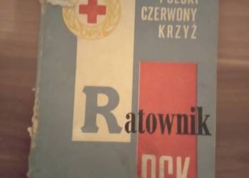 sprzedam książkę Polski Czerwony Krzyż Ratownik PCK z PRL