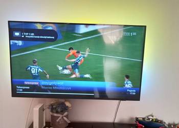 Sprzedam telewizor Philips Ambilide 65 cali