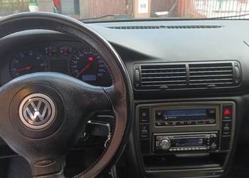 Volkswagen Passat 2,3 VR5