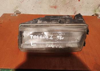SEAT TOLEDO I lampa przód prawa