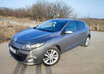 Sprzedam MEGANE 3 1.6 16v 110km
