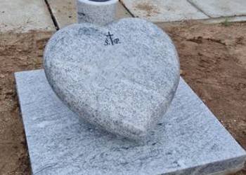 Nagrobek urnowy serce whiscount white nr.708 LUBIN OBORA