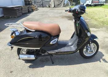 Sprzedam skuter Romet Retro 7 – nowy!