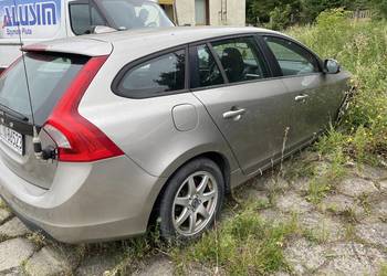Syndyk sprzeda Volvo V60 (2011)