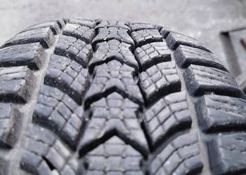 Opony 205/60r16 Dębica Frigo HP 2 zimowe.Jak nowe 3 sztuk 36 tydzien2023rok