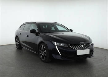Peugeot 508 Hybrid 225
