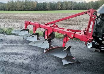 Pługi 4 skibowe Unia Tur Pługi 4 skibowe Unia Tur