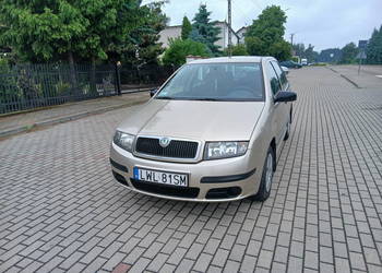 Skoda Fabia2006  Polski salon mały przebieg