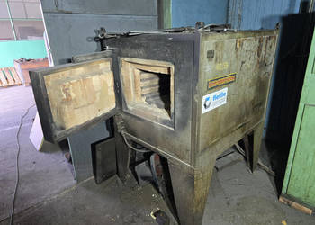 Piec hartowniczy kompletny PEK 1/125, 25 kW (26)