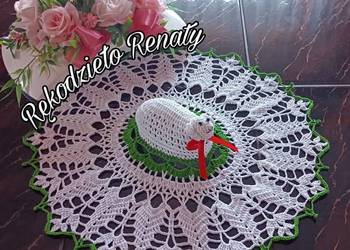 Serwetka wielkanocna z barankiem handmade rękodzieło do koszyczka Wielkanoc