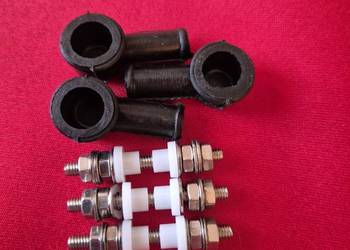 WSK WFM 125 komplet izolatorow karterów nowy zestaw