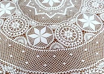 Unikalny, świąteczny obrus szydełkowy "Płatki Śniegu" - biały 220 cm Unikalny, świąteczny obrus szydełkowy "Płatki Śniegu" - biały 220 cm