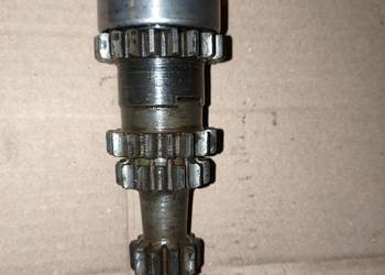 Wał skrzyni biegów że wstecznym biegiem Dniepr MT K650