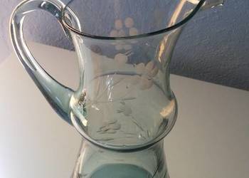 Piękny stary dzban szklany błękitny , grawerowany Hortensja Piękny stary dzban szklany błękitny , grawerowany Hortensja