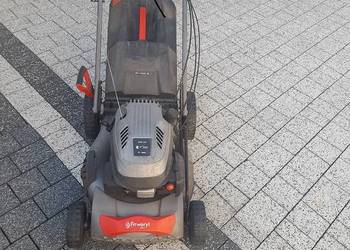 Sprzedam kosiarkę spalinową Faworyt,z napędem