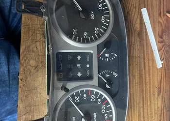 Licznik renault 8200332247c