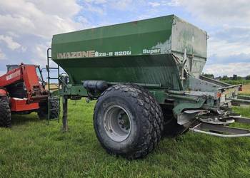 Rozsiewacz wapna amazone zgb 8200 , 2005