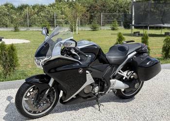 Honda VFR 1200 Manual!! Piękny stan!! Oryginalne kufry!! Gotowa do sezonu!!