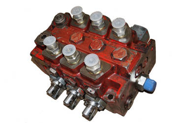 Wielosekcyjny rozdzielacz hydrauliczny Monsun-Tison AB, seria HV05 014