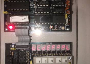 Mikrokontroler minikomputer do nauki programowania