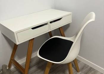 Małe biurko plus krzesło komplet