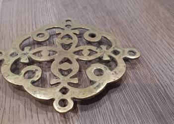 Podstawka mosiężna pod garnek żelazko (684)