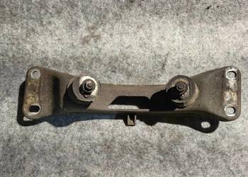 Łapa podpora mocowanie skrzyni biegów BMW E34 525tds