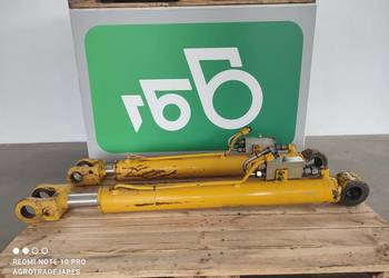 Siłownik hydrauliczny poziomowania KOMATSU WA 100