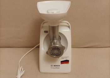 Elektryczna maszynka do mielenia mięsa Bosch MFW 3502W/05