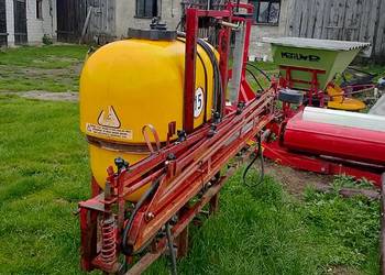 Opryskiwacz 400l 12m