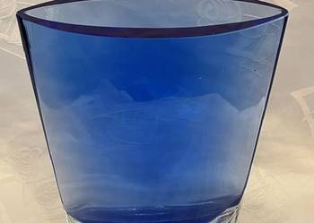 Wazon Krosno z granatowego szkła fasetowanego