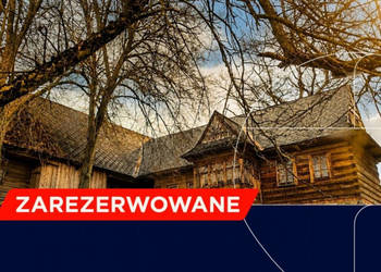 Góralski tradycyjny dom z widokiem