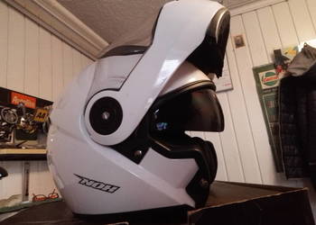 kask motocyklowy nox