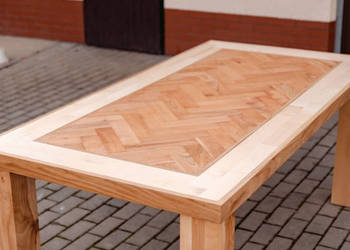 Stół (Wykonany Metoda Rzemislnico)