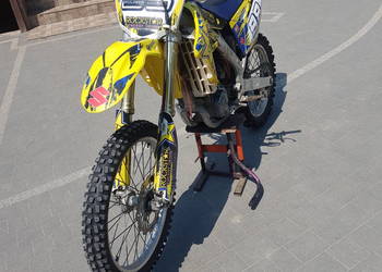 Suzuki rmz 250