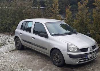 Clio 2 2005 1.2 benzyna