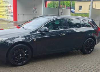 Opel Insignia kombi + prezent
