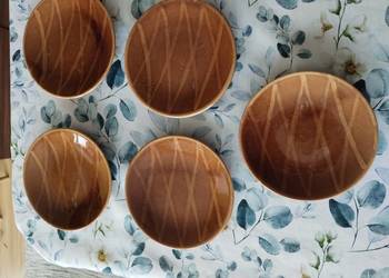 PRL talerzyki deserowe fajans brąz oo art