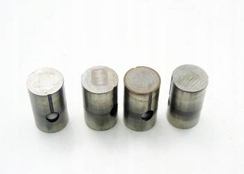 POPYCHACZE SZKLANKI ZAWOROWE FIAT 126P 650 MALUCH FSM 126A1.076