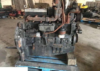 Massey Ferguson 8650 8660 8670 8680 8690 - Silnik [CZĘŚCI]