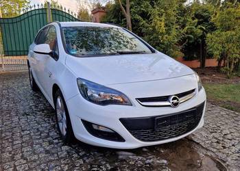 OPEL ASTRA 1.7cdti 110km lift odpinany hak