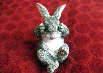 Zajączek - zabawny króliczek - stara figurka ceramika - 10 x 10 x 6 cm