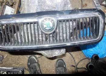 Grill atrapa skoda octavia 1 w kolorze zielonym