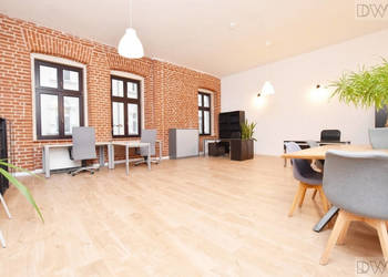 90 m2,2 pok,kuchnia,balkon,winda,ul.Bożego Ciała 9