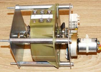 Autotransformator z napędem 12 V, ESS 9020/MDC 1-250V, 2A, 500 VA, TTW GmbH